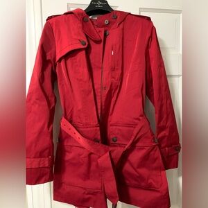 Cole Haan nwt new trench coat rain coat red hood large